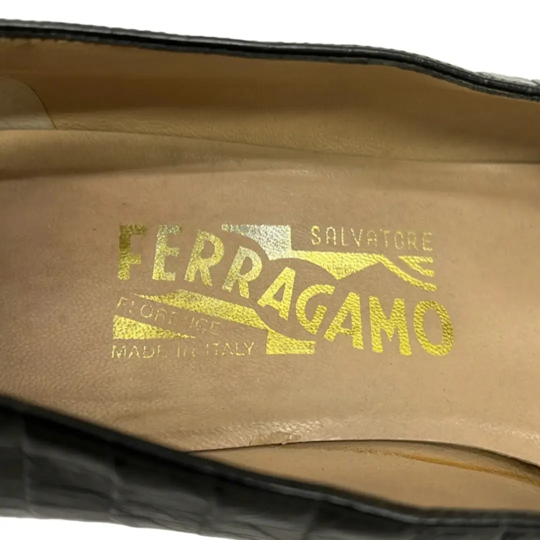 Salvatore Ferragamo女式黑色皮革高跟鞋-