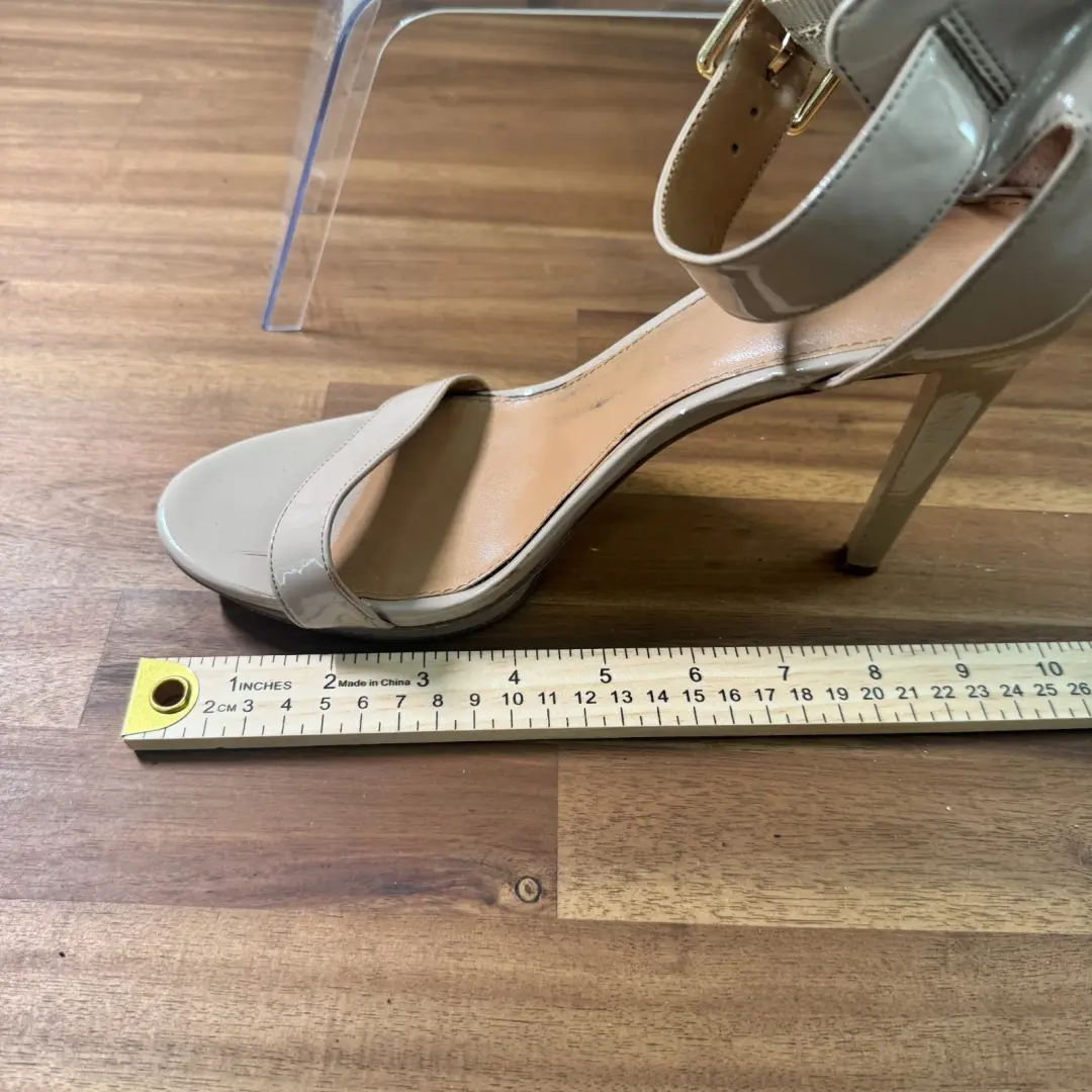 Calvin Klein 高跟鞋女式 9 M 码 Vivian 细高跟鞋踝带裸色-