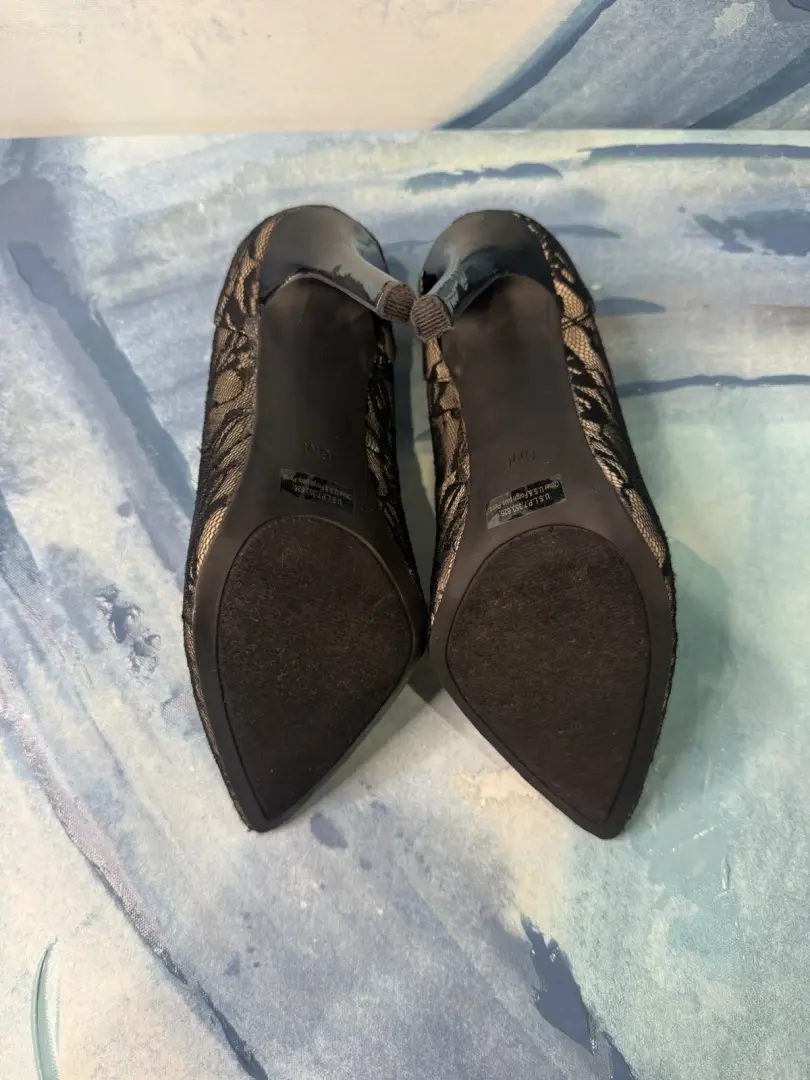 G By Guess 高跟鞋黑色米色网眼蕾丝 6M 码-