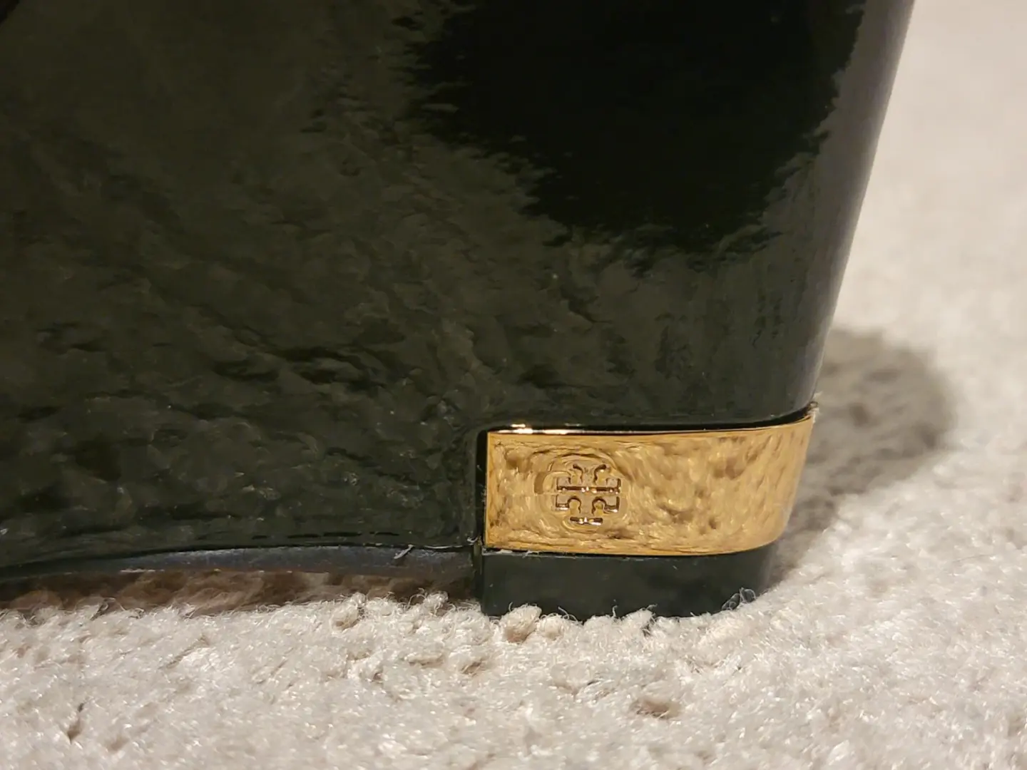 Tory Burch Astoria 黑色漆皮楔形高跟鞋 7.5 码-