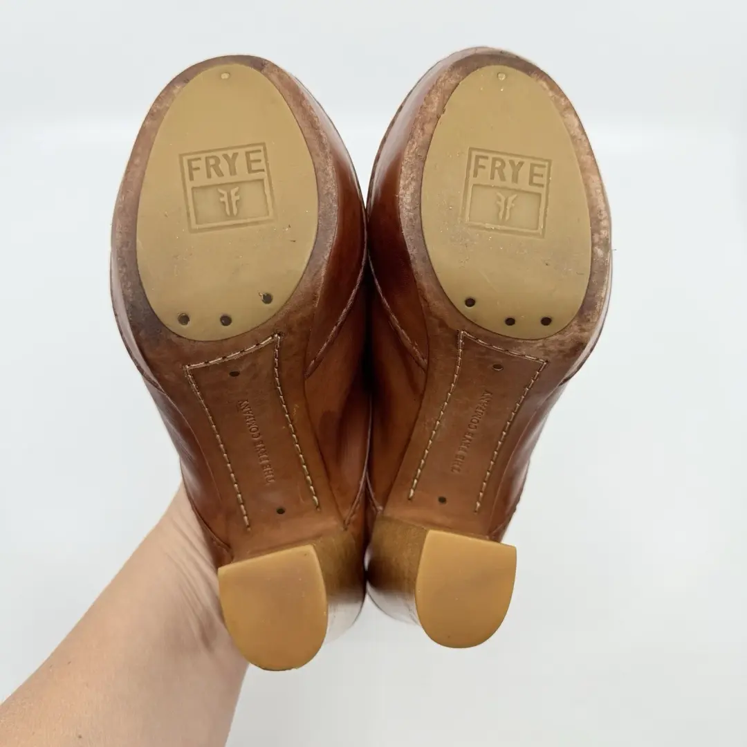 FRYE Natasha Platform Clog 皮革棕褐色骡子女式 5.5 波西米亚干邑嬉皮农民-