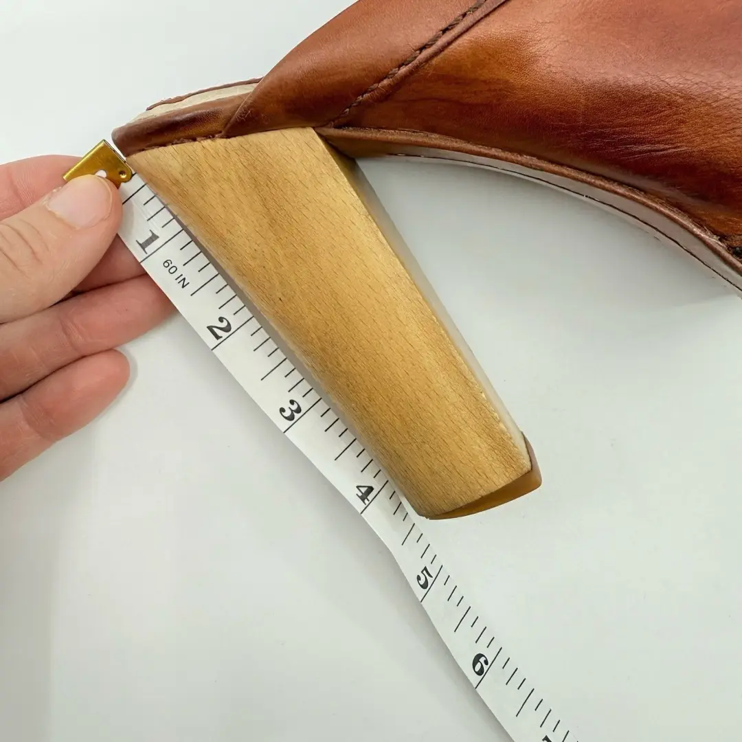 FRYE Natasha Platform Clog 皮革棕褐色骡子女式 5.5 波西米亚干邑嬉皮农民-