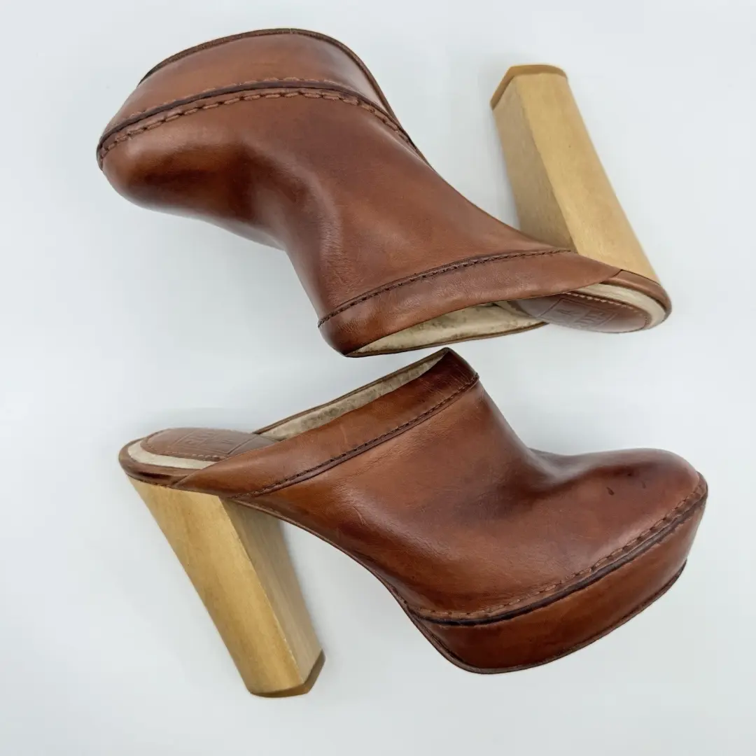 FRYE Natasha Platform Clog 皮革棕褐色骡子女式 5.5 波西米亚干邑嬉皮农民-