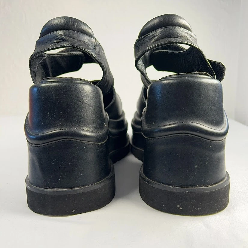 UNIF 黑色皮革波浪平台 尺寸 8 Chunky Goth 楔形 Mary Jane 90 年代钝头-
