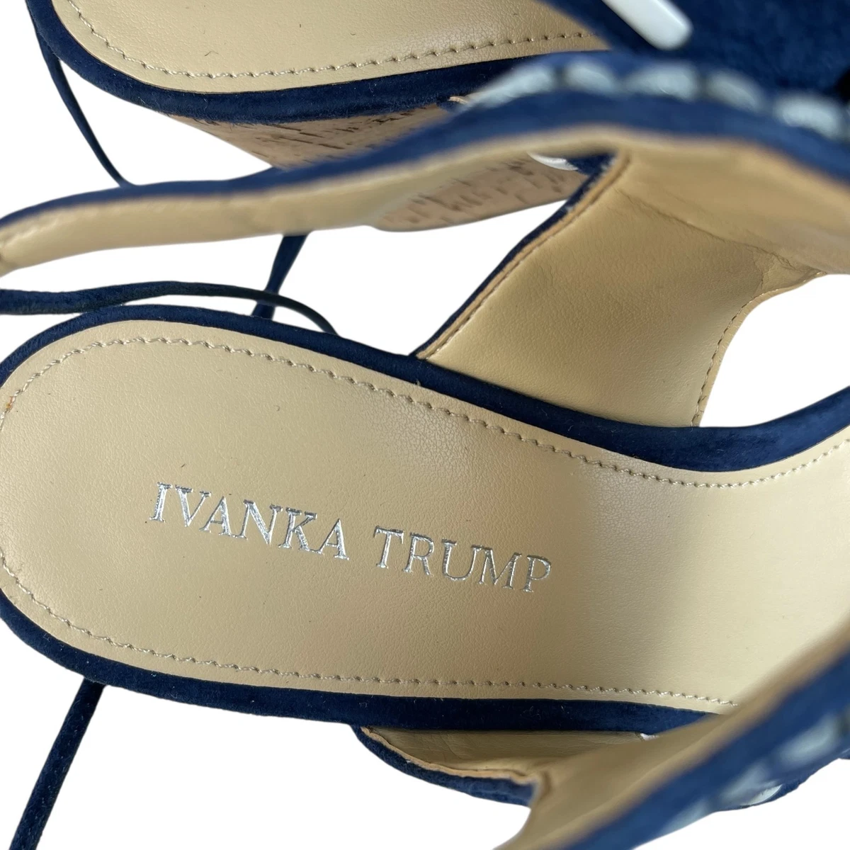 Ivanka Trump女式楔形凉鞋9.5米蓝色麂皮绒系带软木鞋跟露趾-