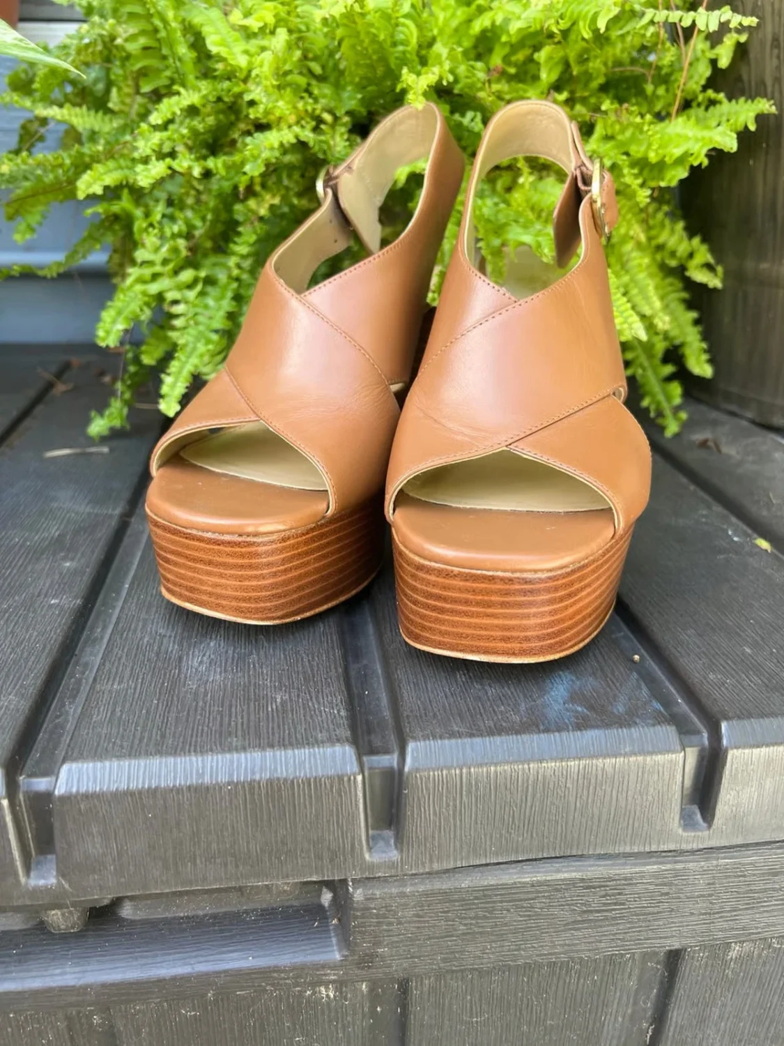 Timeless Staple Michael Kors 粗跟 7 码-