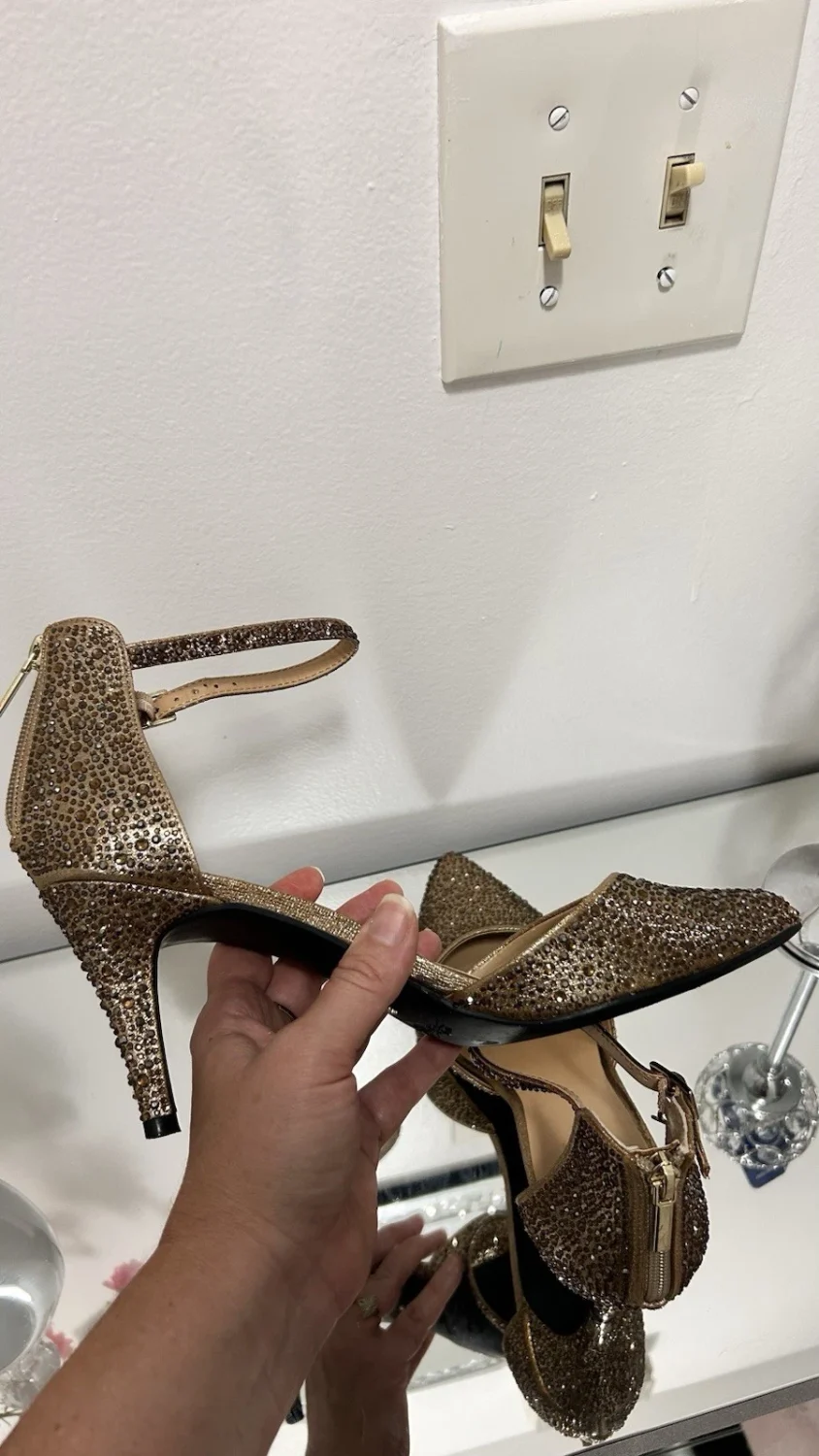 Thalia Sodi 水钻尖头高跟鞋金色香槟 9.5 米-