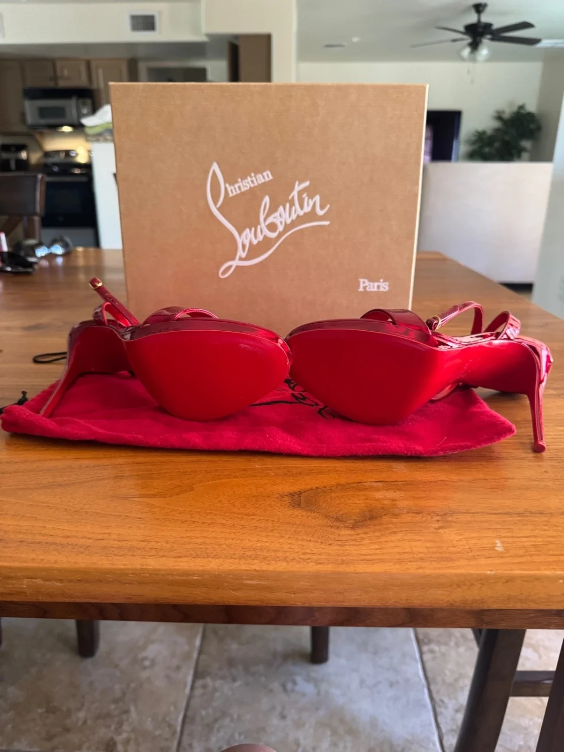Louboutin Loubi Queen 120 金属红色/路易红色 39 码,专利通灵衬里-