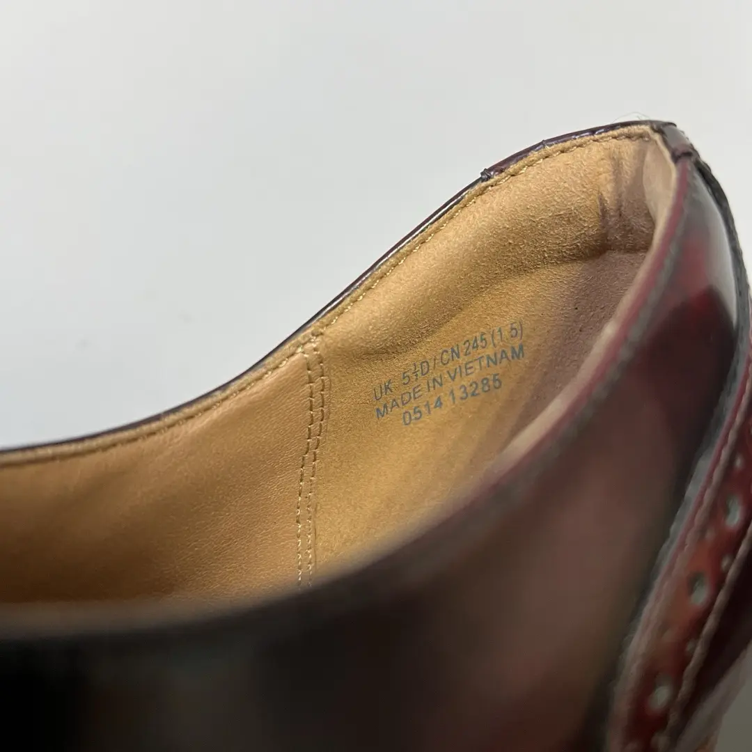 Clarks Artisan 勃艮第皮革翼尖牛津高跟鞋-