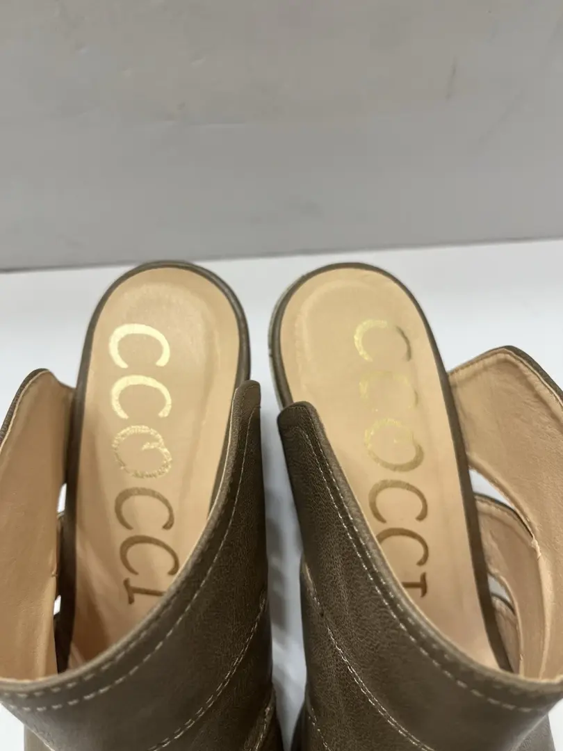 Ccocci Faith Mules 粗木粗跟棕褐色女式 9 个镂空-