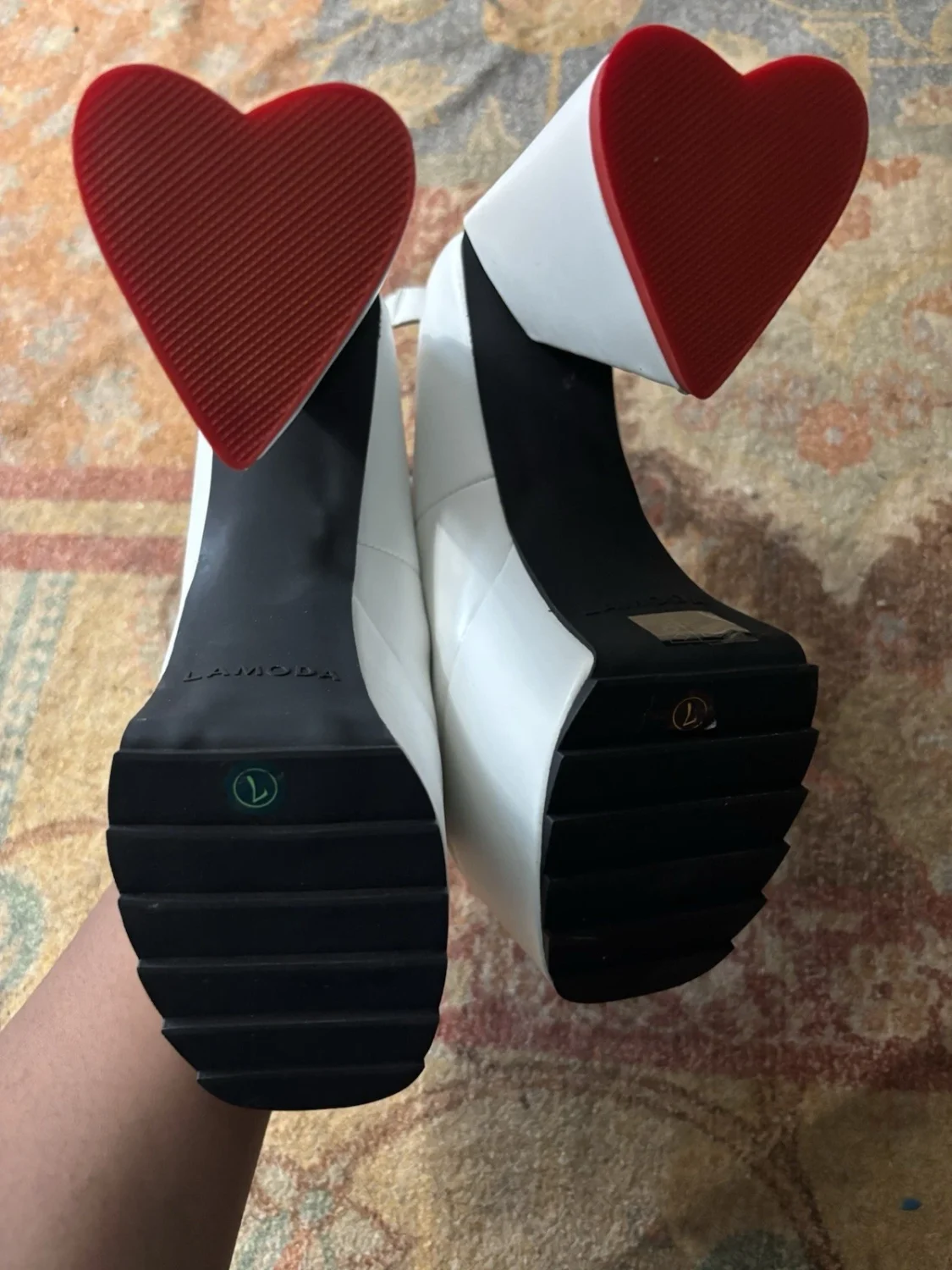 Lamoda女式白色人造皮革厚底粗跟踝带扣7.5-