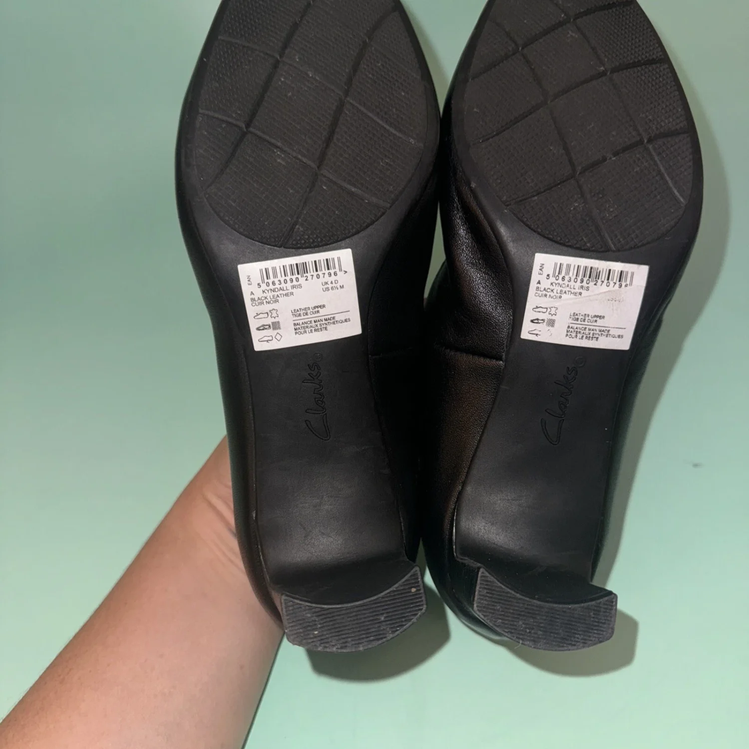 Clarks Kendall 爱尔兰黑色高跟鞋 独特鞋跟 6.5 M-