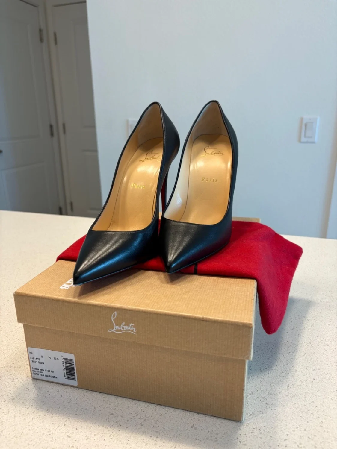 39.5 (9.5) 码 Christian Louboutin Pigalle 100 毫米 Nappa 皮革高跟鞋-