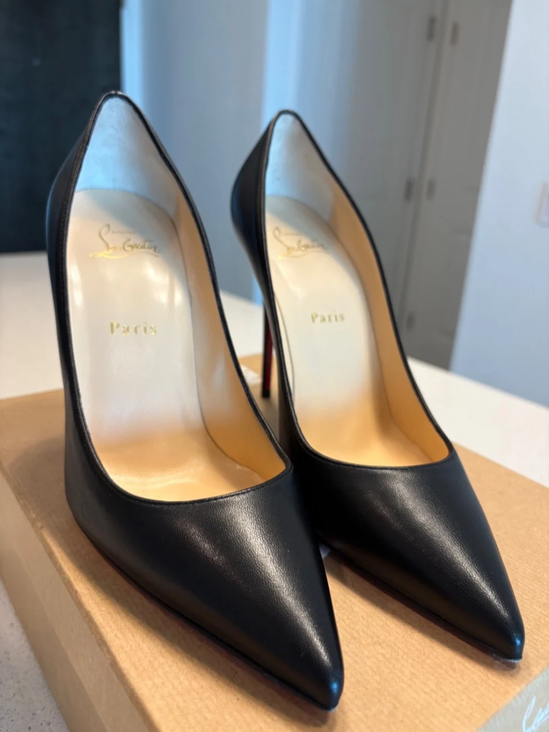 39.5 (9.5) 码 Christian Louboutin Pigalle 100 毫米 Nappa 皮革高跟鞋-