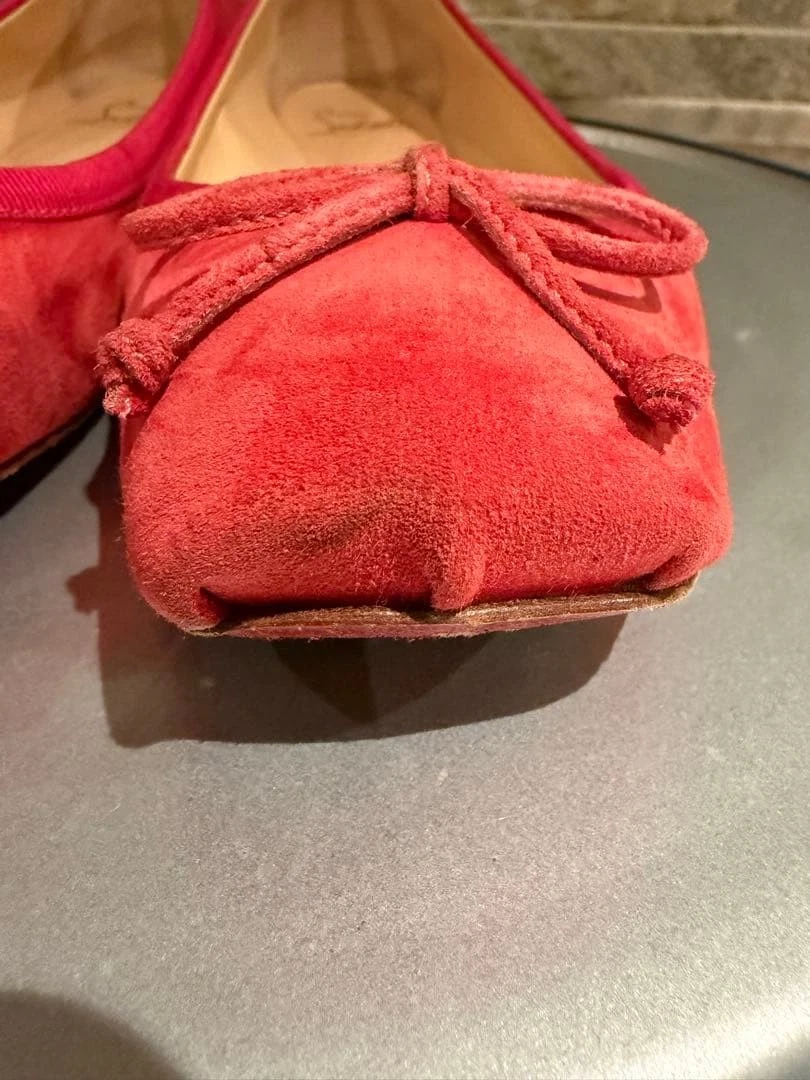 Christian Louboutin 红色麂皮绒芭蕾平底蝴蝶结圆头鞋法国 38 码美国-