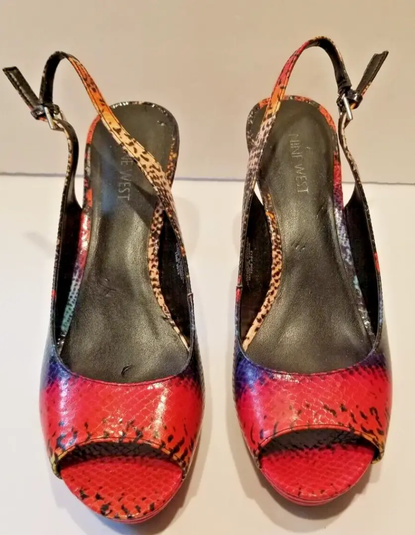 女式露跟蛇皮外观多色 Nine West Able 平台 9 码-
