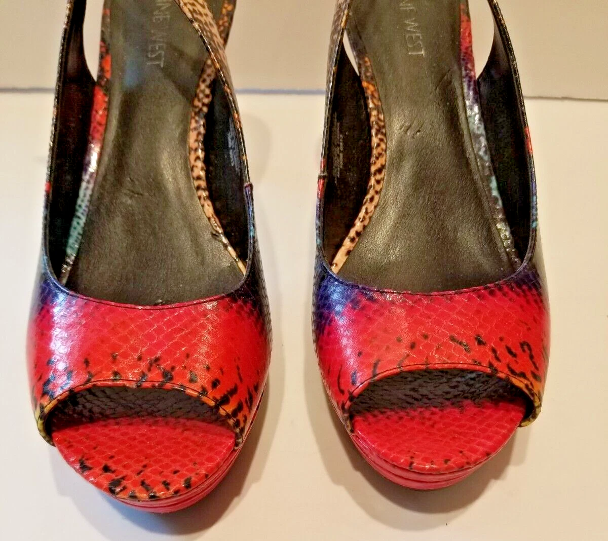女式露跟蛇皮外观多色 Nine West Able 平台 9 码-