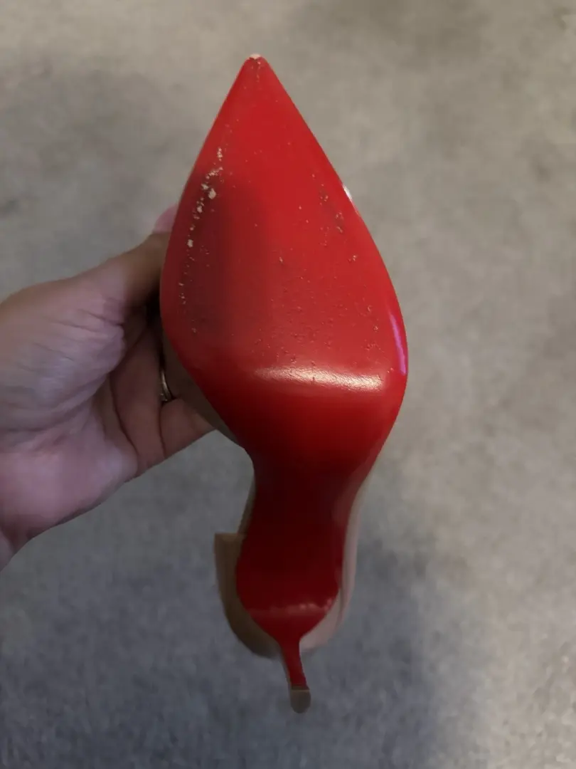 Christian Louboutin So Kate-