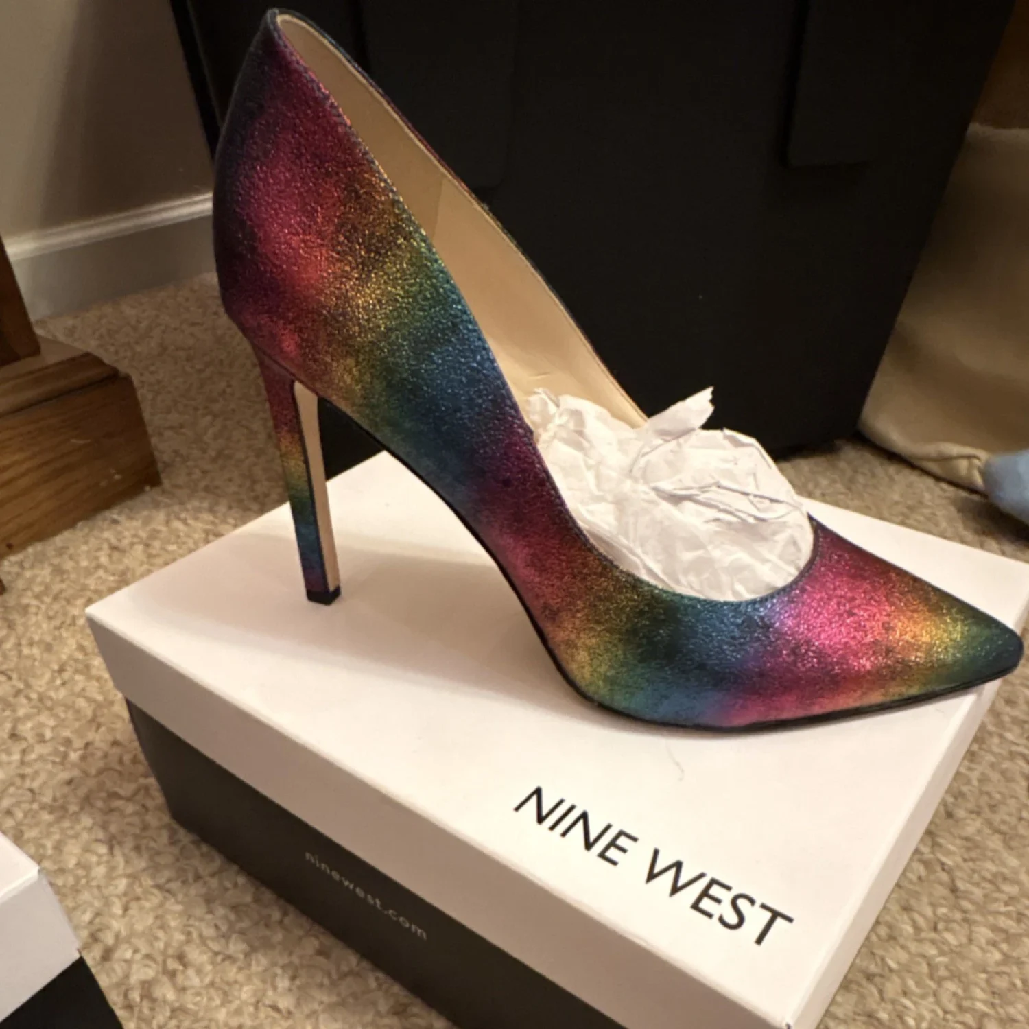 Nine West 多色闪光皮革细高跟鞋女式 9M 码-