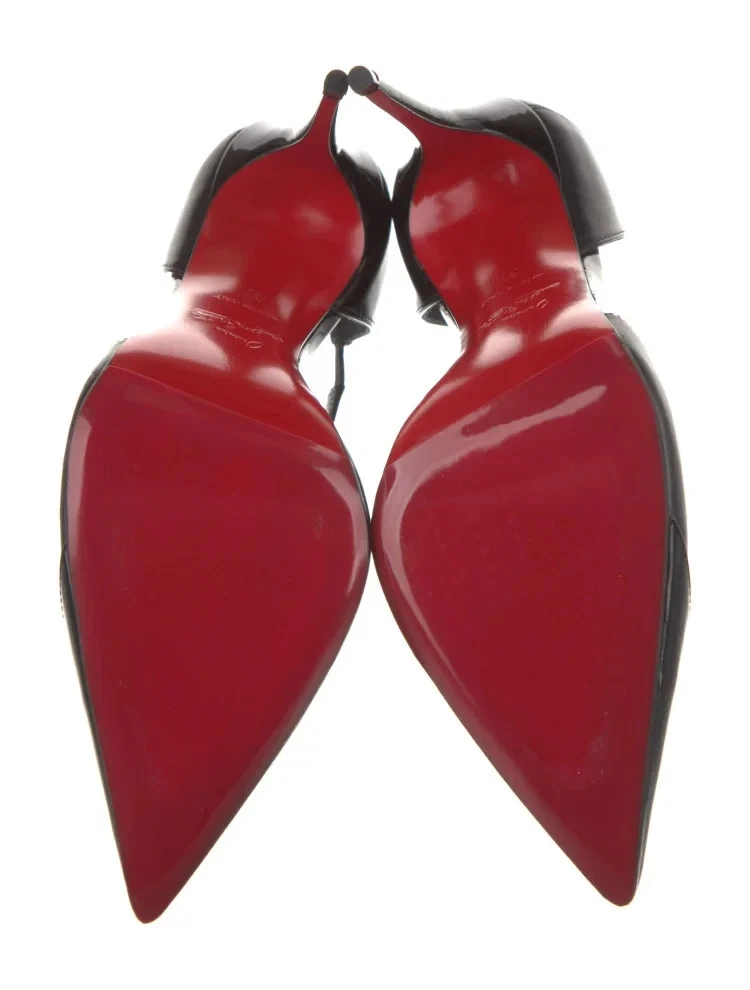 Christian Louboutin 黑色红色底跟 状况良好-