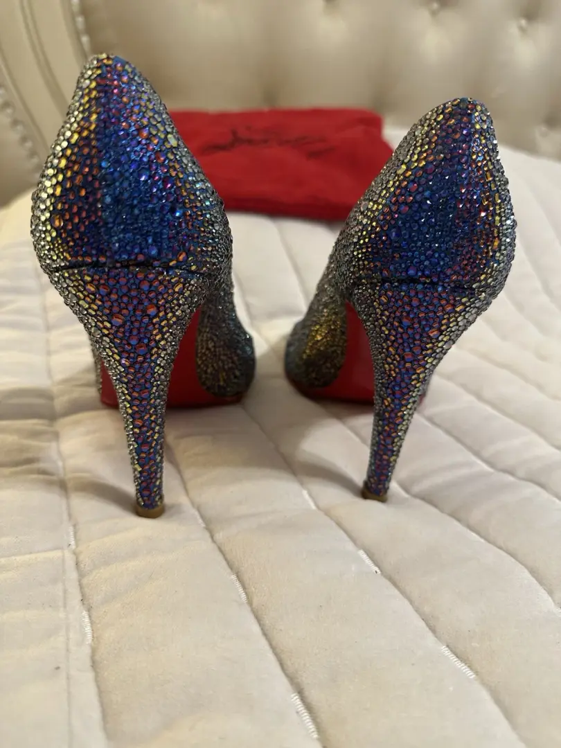 Christian Louboutin 女式 Fifi 紫色 Strass 施华洛世奇高跟鞋 38 码-