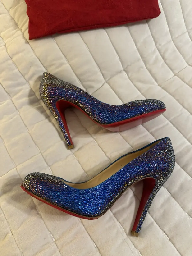 Christian Louboutin 女式 Fifi 紫色 Strass 施华洛世奇高跟鞋 38 码-