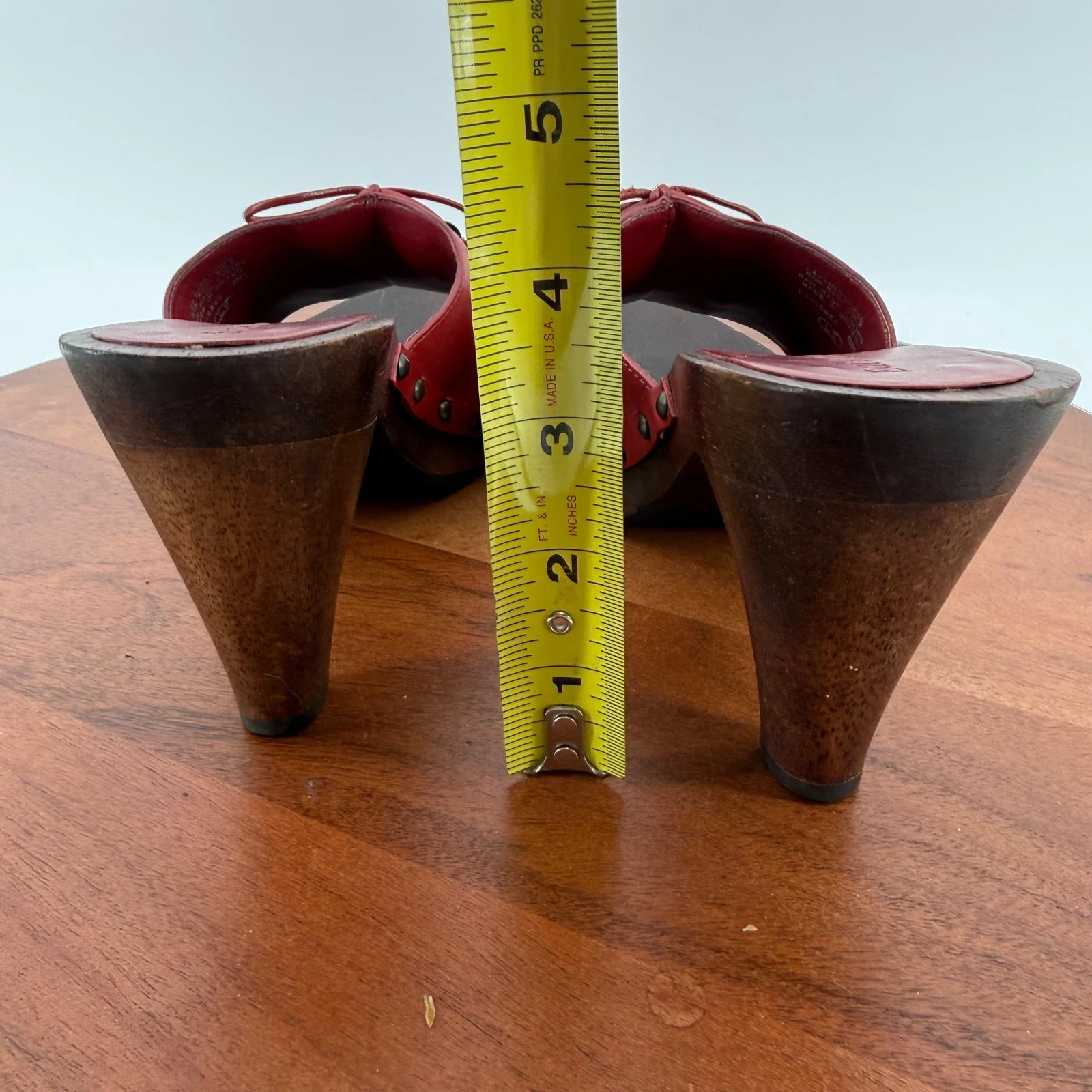 Enzo Angiolini 红色皮革复古木斗篷穆勒鞋镶嵌系带高跟鞋女式 8M-