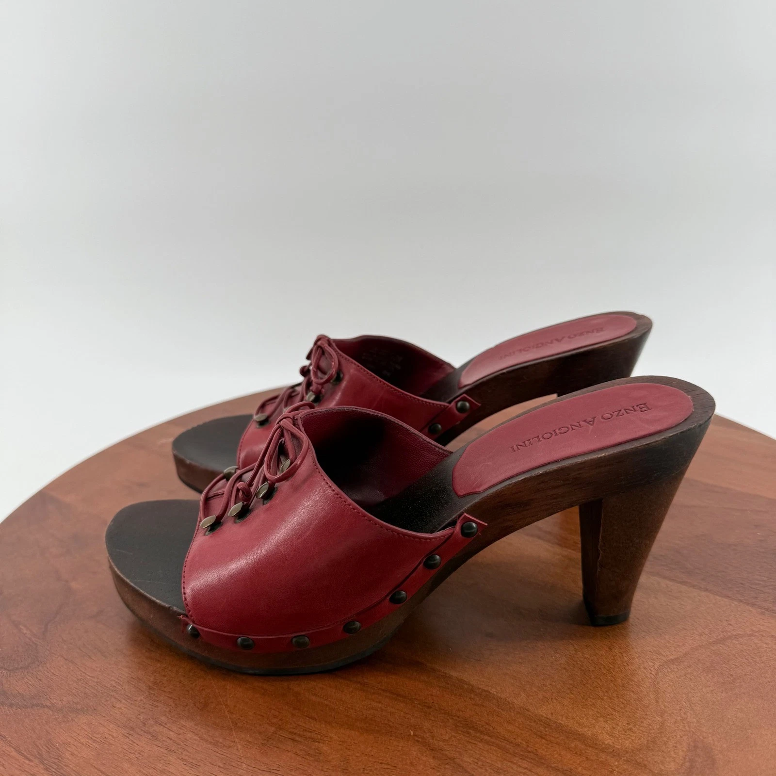 Enzo Angiolini 红色皮革复古木斗篷穆勒鞋镶嵌系带高跟鞋女式 8M-