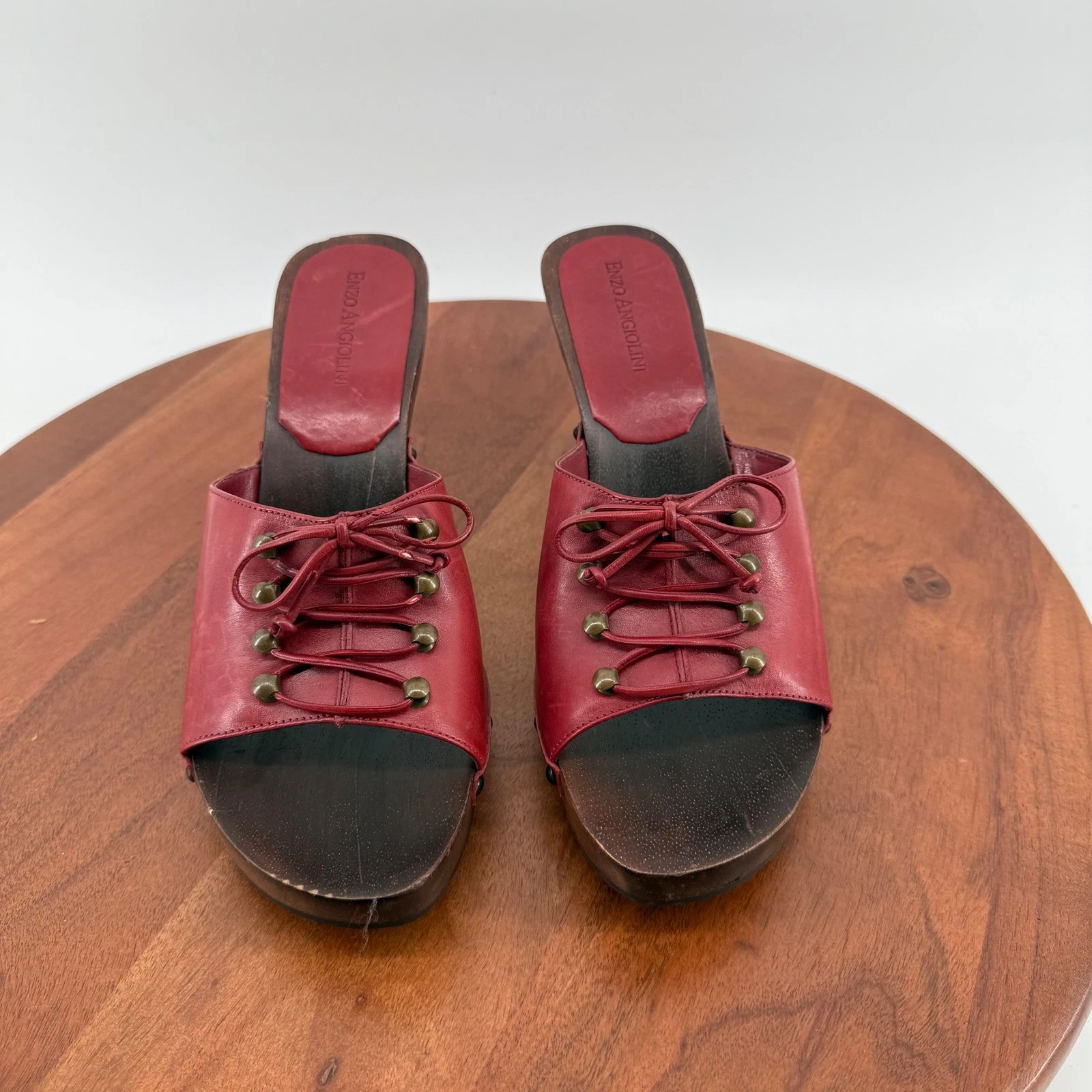 Enzo Angiolini 红色皮革复古木斗篷穆勒鞋镶嵌系带高跟鞋女式 8M-