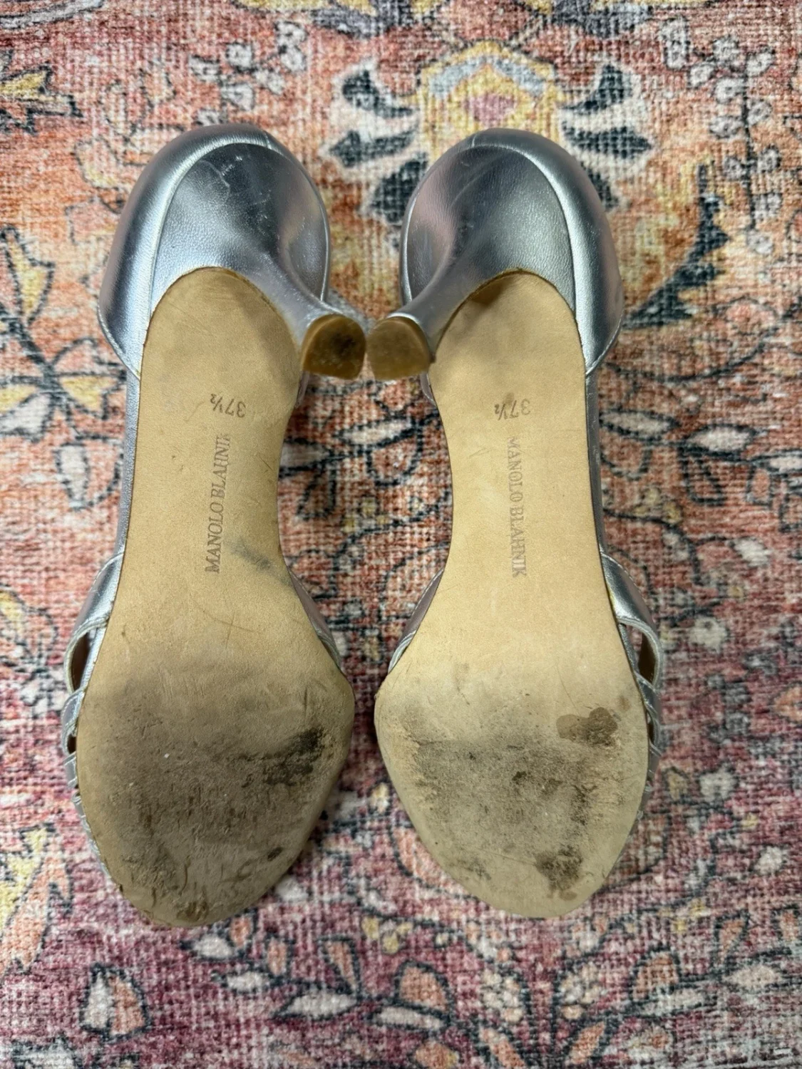Manolo Blahnik女式金属银色皮革D’orsay露趾凉鞋37 1/2-