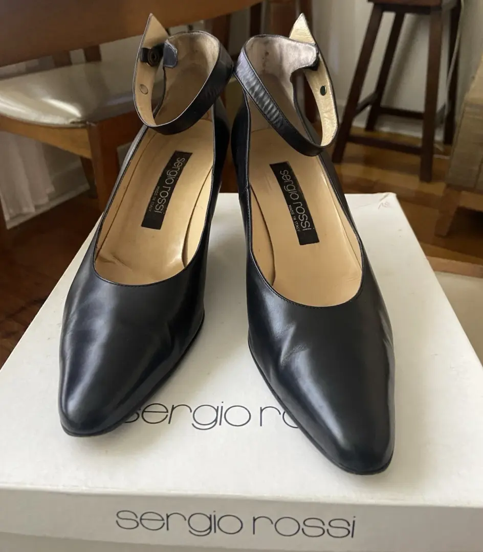 SERGIO ROSSI Vintage Black Ankle Strap Leather Heels 39