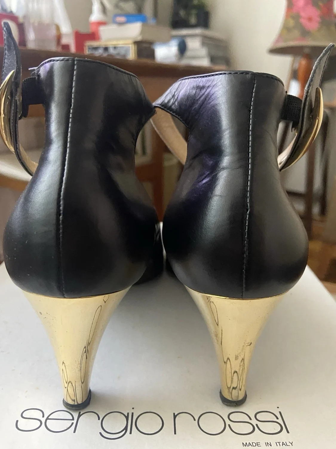 SERGIO ROSSI Vintage Black Ankle Strap Leather Heels 39