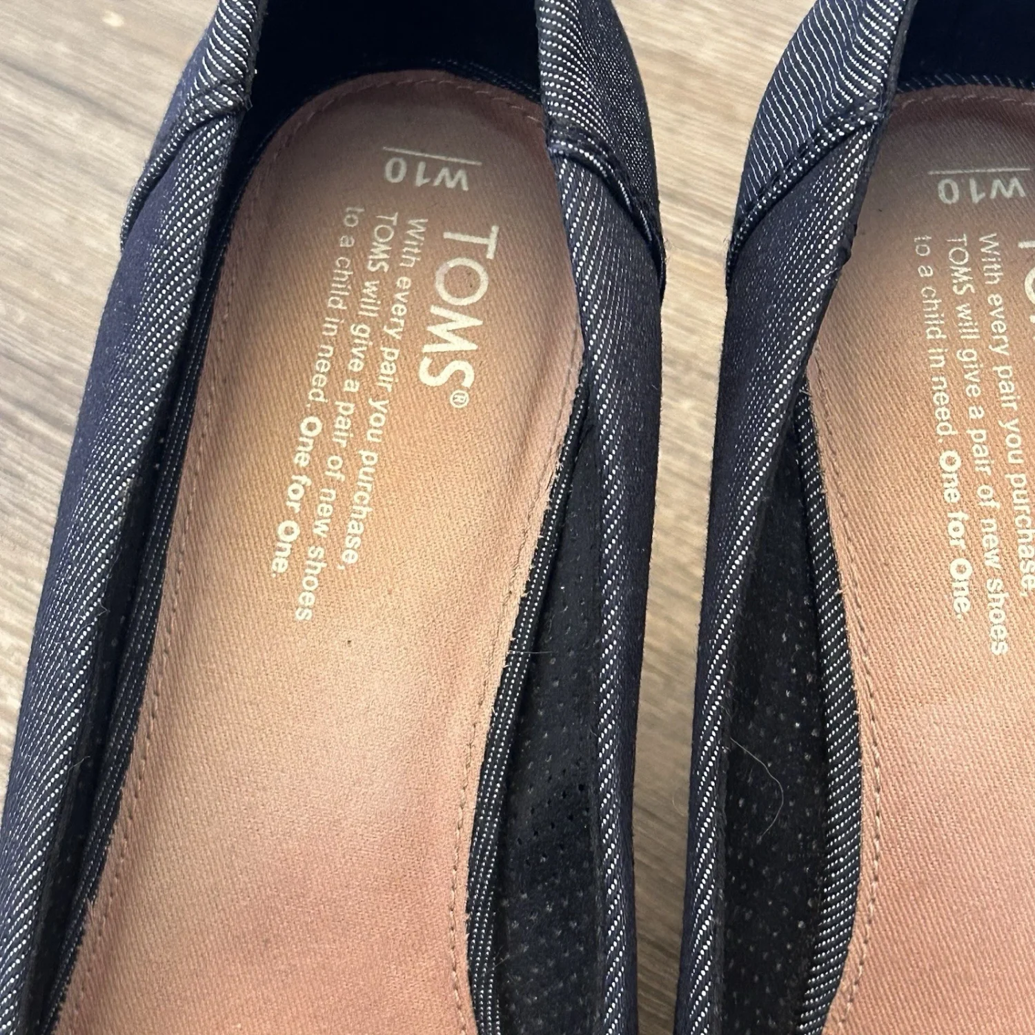 TOMS 蓝色牛仔露趾楔形高跟鞋面料一脚蹬女式鞋 10W 10 W 码-