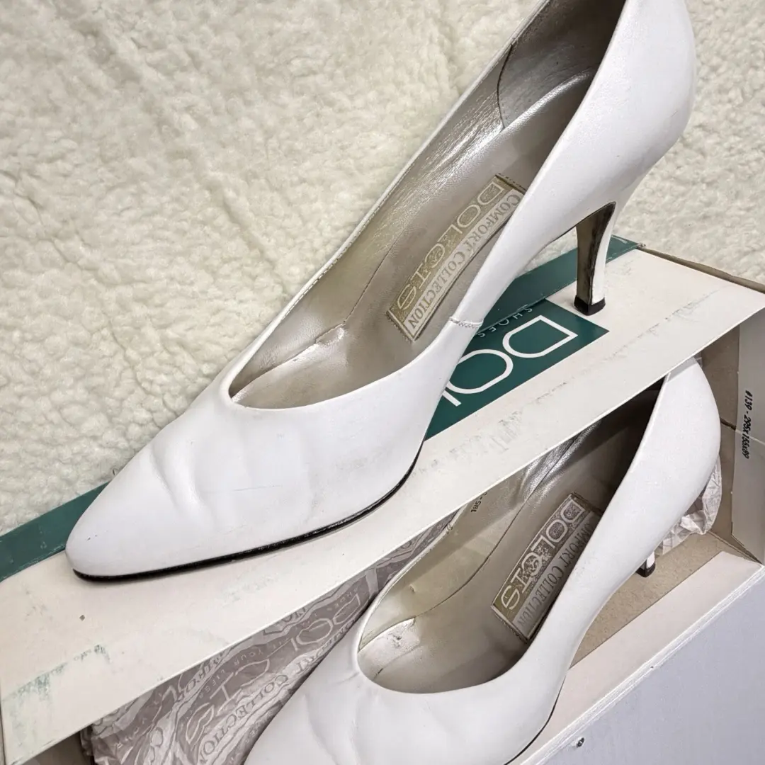 复古 Dolcis Comfort Collection 白色皮革女式高跟鞋 8.5 带盒-