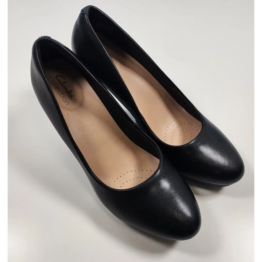 Clarks Collection 黑色皮革高跟鞋舒适厚底 9 码-