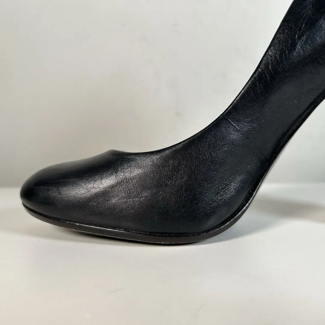 United Nude 黑色皮革木块高泵建筑高跟鞋女式 38 码-