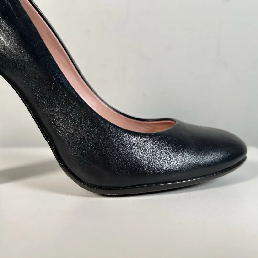United Nude 黑色皮革木块高泵建筑高跟鞋女式 38 码-