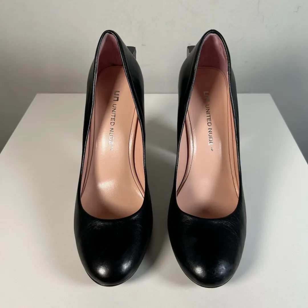 United Nude 黑色皮革木块高泵建筑高跟鞋女式 38 码-