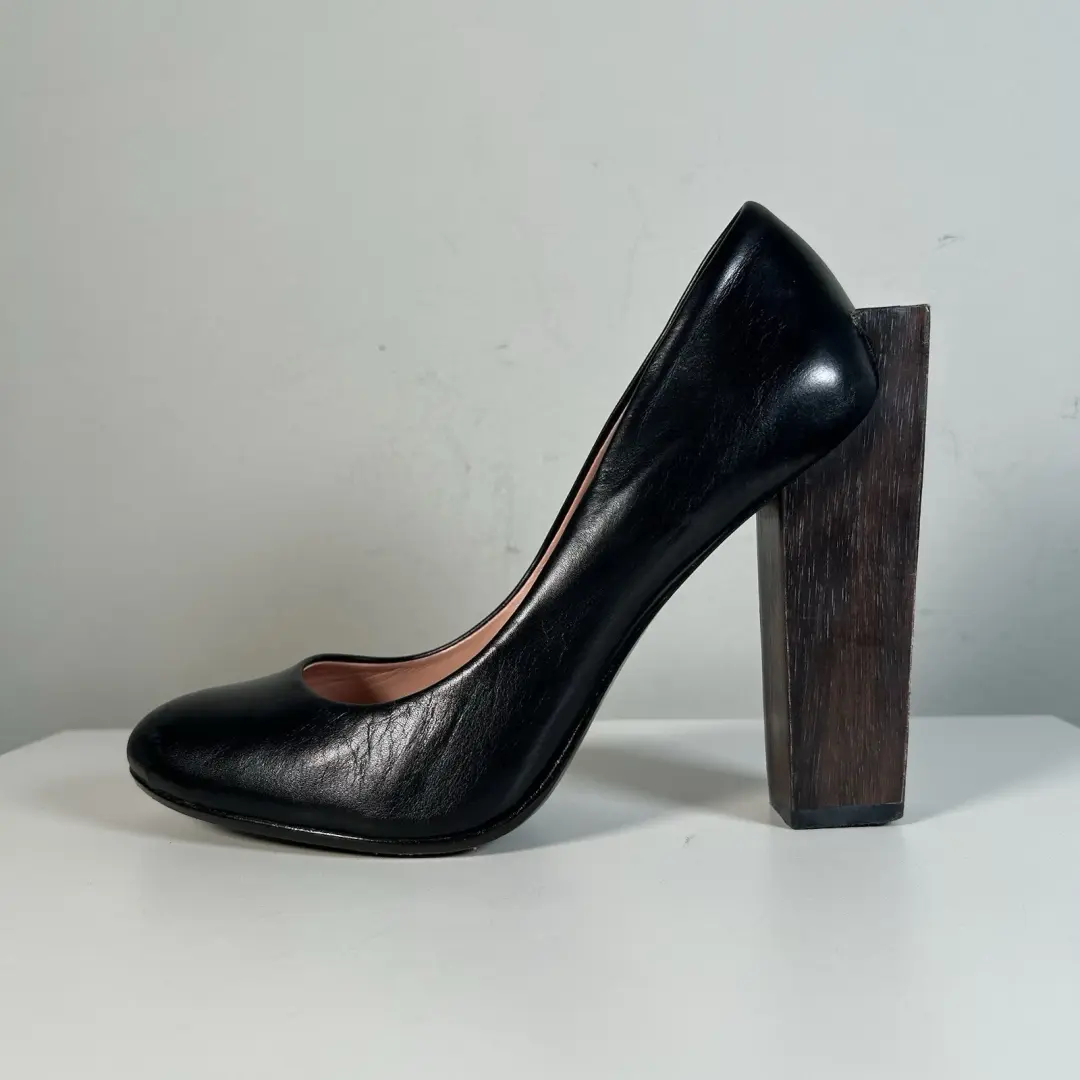 United Nude 黑色皮革木块高泵建筑高跟鞋女式 38 码-