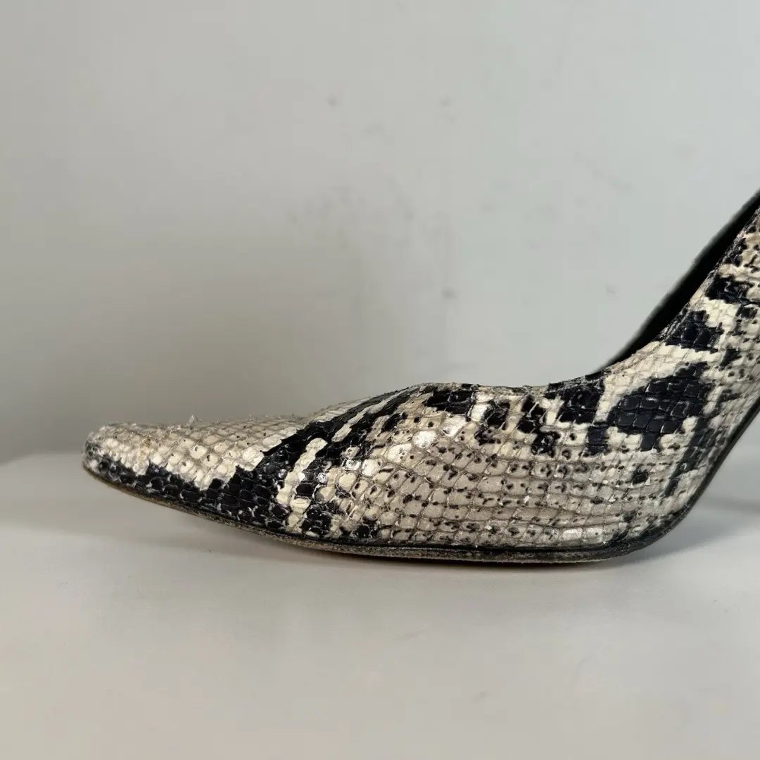 复古 90 年代/Y2K Stuart Weitzman 蛇皮尖头高跟鞋中跟鞋女式 7M 码-