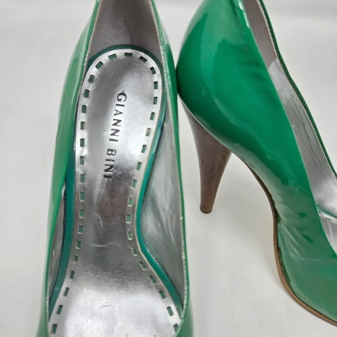 Gianni Bini 女式露趾高跟鞋漆皮办公室多彩 7M 码-