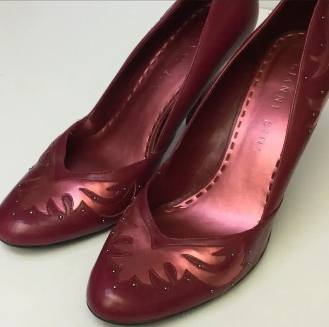 GIANNI BINI 红色皮革火焰镂空玫瑰粉红色高跟鞋 9 码二手状况完好-