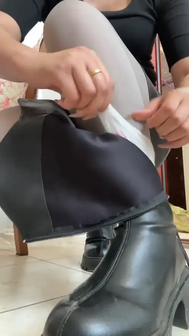 #靴子 #皮靴女孩 #长靴穿搭