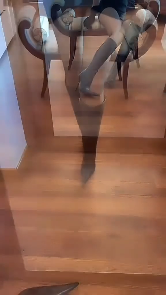#靴子 #谁还没有个大长腿 #长筒靴 #靴子控