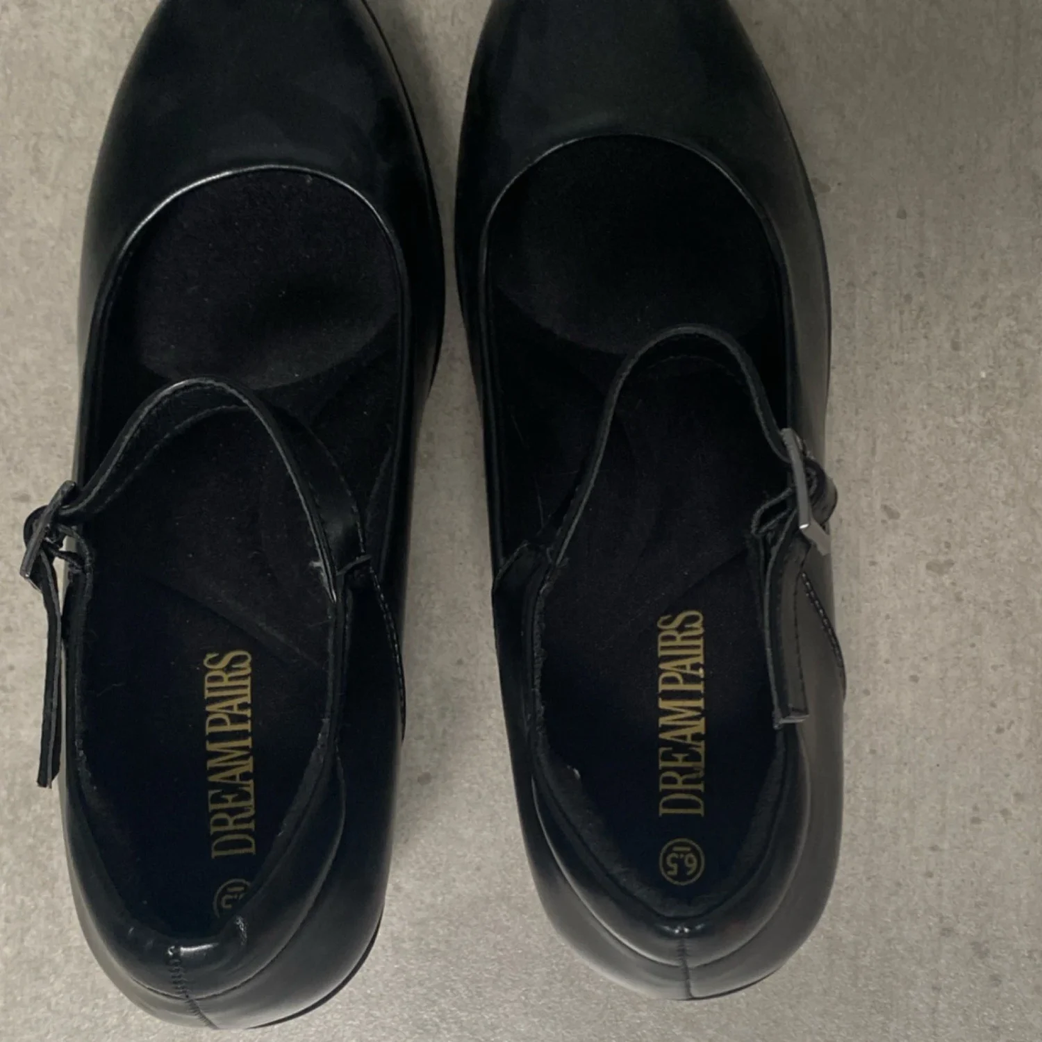 Dream Pairs 黑色 Mary Jane 高跟鞋粗跟人造皮革扣 6.5 女式-