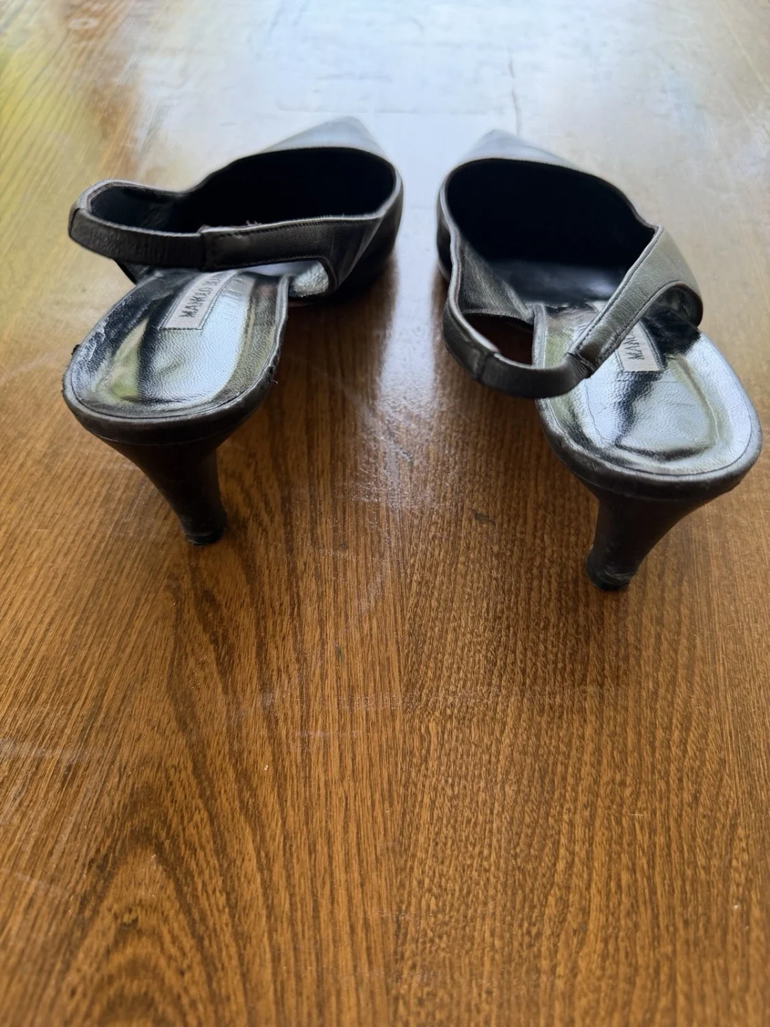复古 Manolo Blahnik 黑色皮革露背小猫高跟鞋 39.5 码意大利-