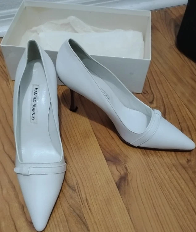 Manolo Blahnik 女式白色皮革尖头细高跟鞋 EU 40-