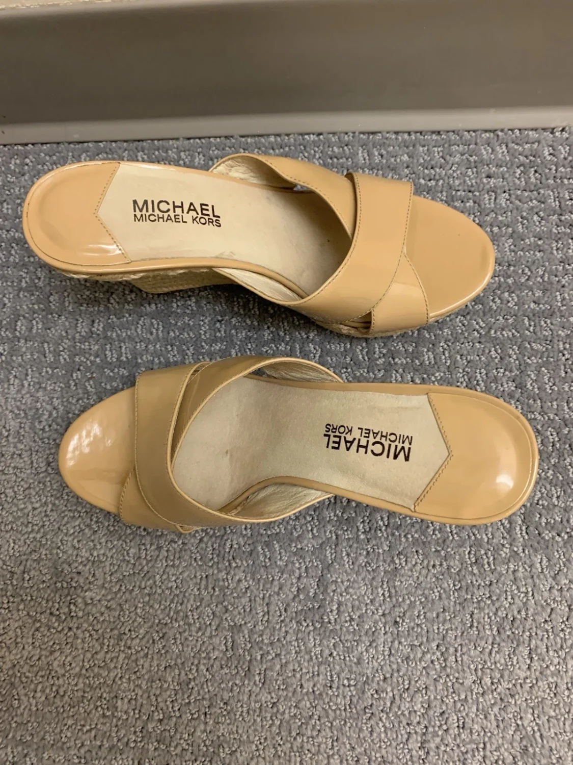Michael Kors Espadrille 坡跟凉鞋 米色 一脚蹬 绑带 标志 女式 US 8 波西米亚-