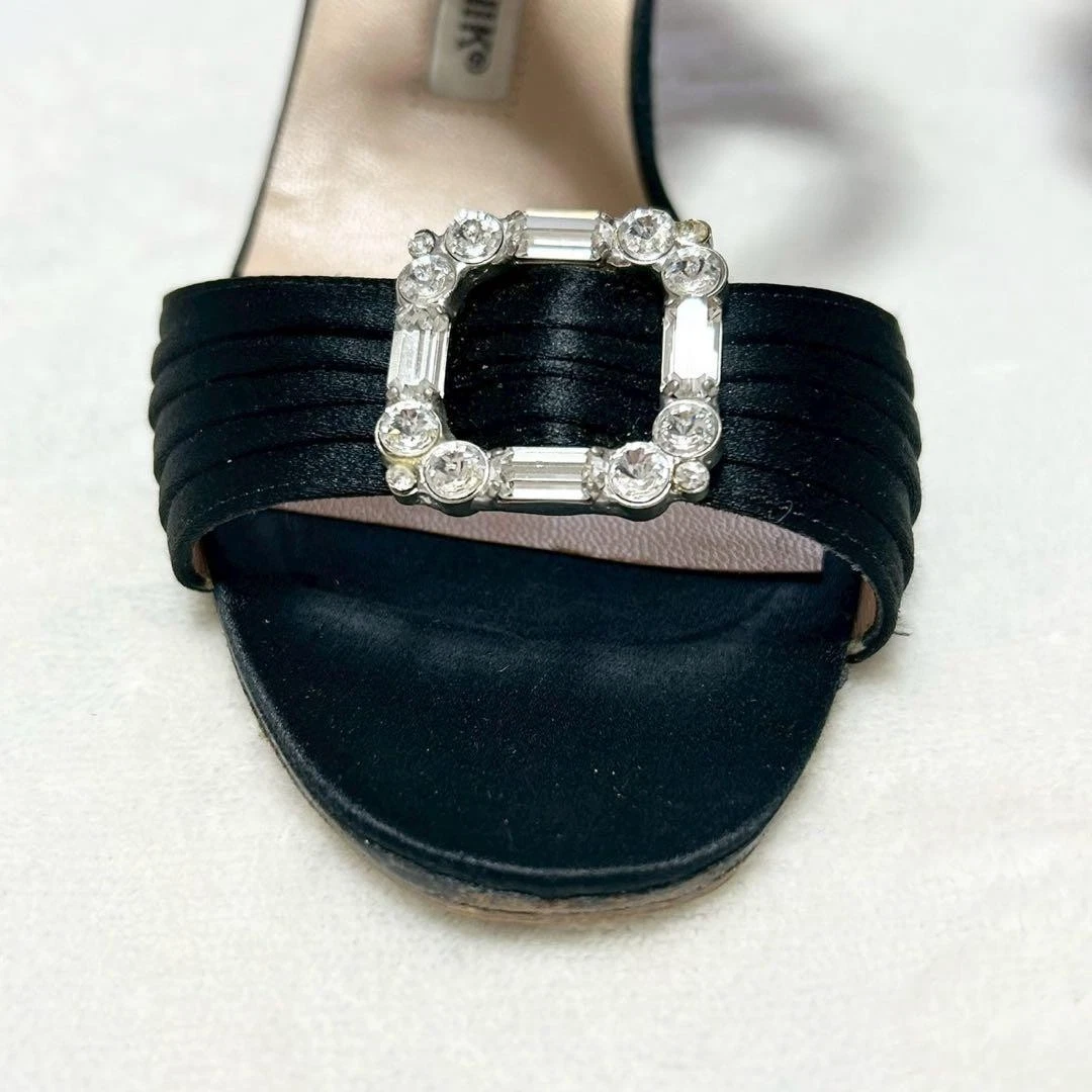 罕见 Manolo Blahnik Hangisi 珠宝缎面高跟鞋凉鞋 36 码黑色-
