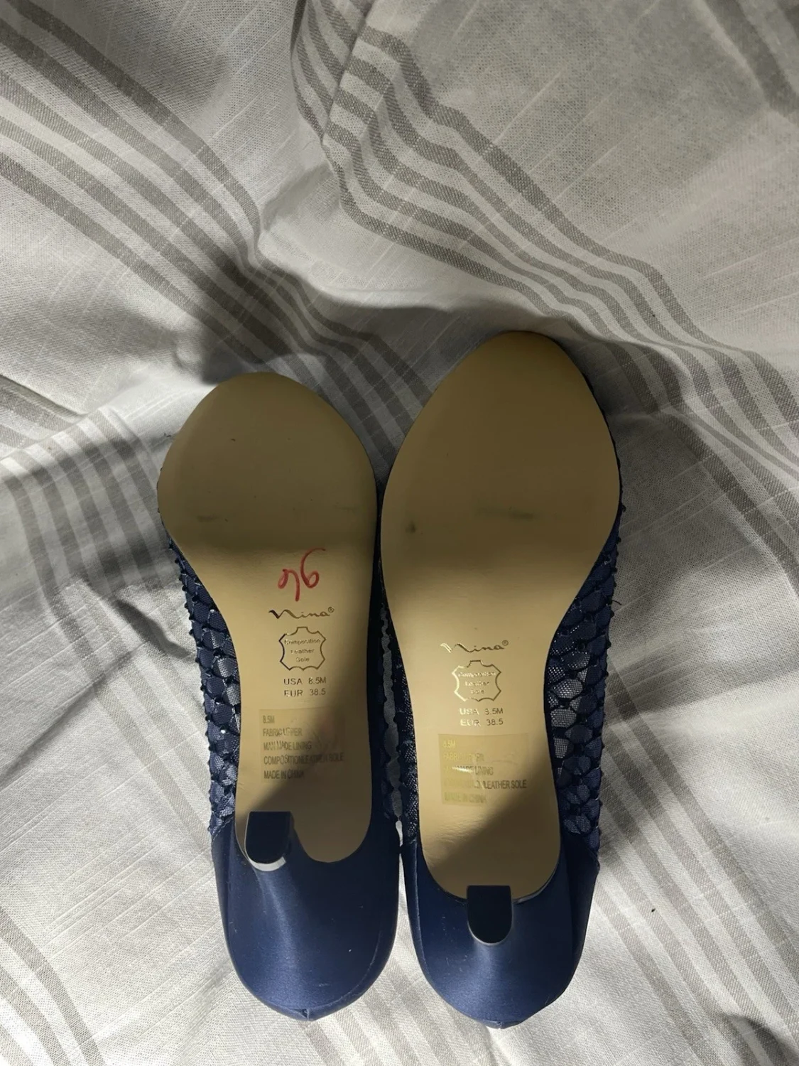 Nina 海军蓝网纱缎面串珠露趾细高跟鞋一脚蹬高跟鞋 EU 39-